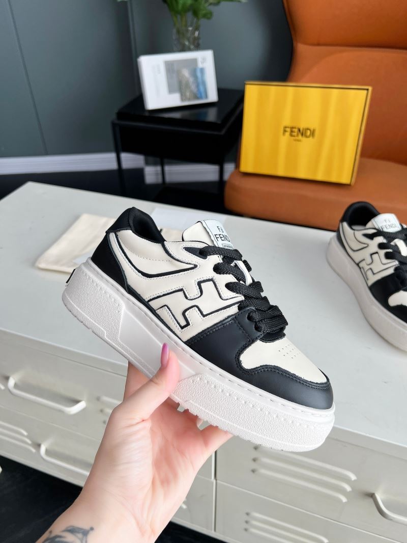 Fendi Low Shoes